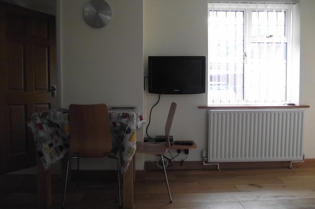 Hopewell Self-Catering Apartamento Gravesend Exterior foto