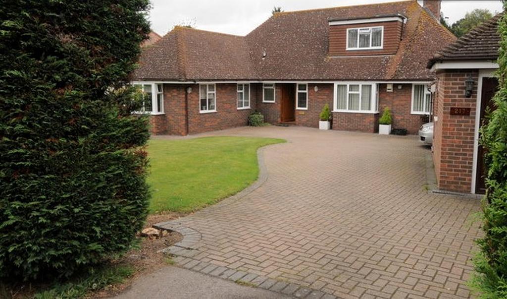 Hopewell Self-Catering Apartamento Gravesend Exterior foto