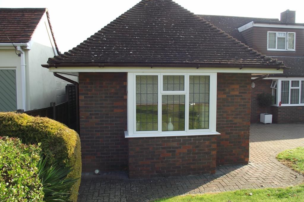 Hopewell Self-Catering Apartamento Gravesend Exterior foto